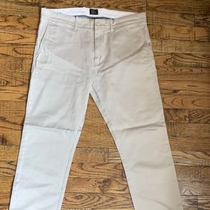 J. Crew stretch chino 484 slim fit 32/30